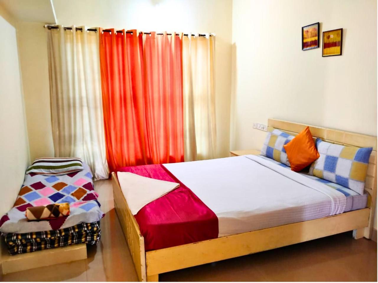 Golden Magnolia Homestay Bangalore Exteriör bild